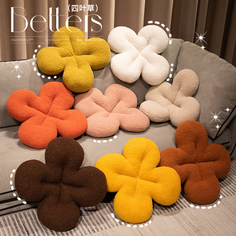 Home Office Layout - Nordic Simple Four Leaf Clover Shape